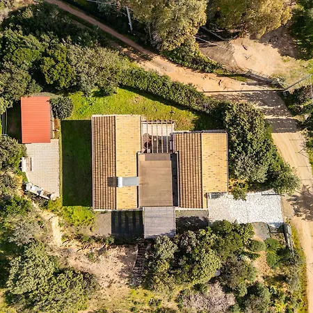 Chiara, Retreat Southsardiniaholidays פורט וילג'