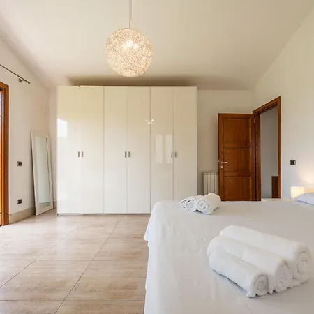 Chiara, Retreat Southsardiniaholidays
